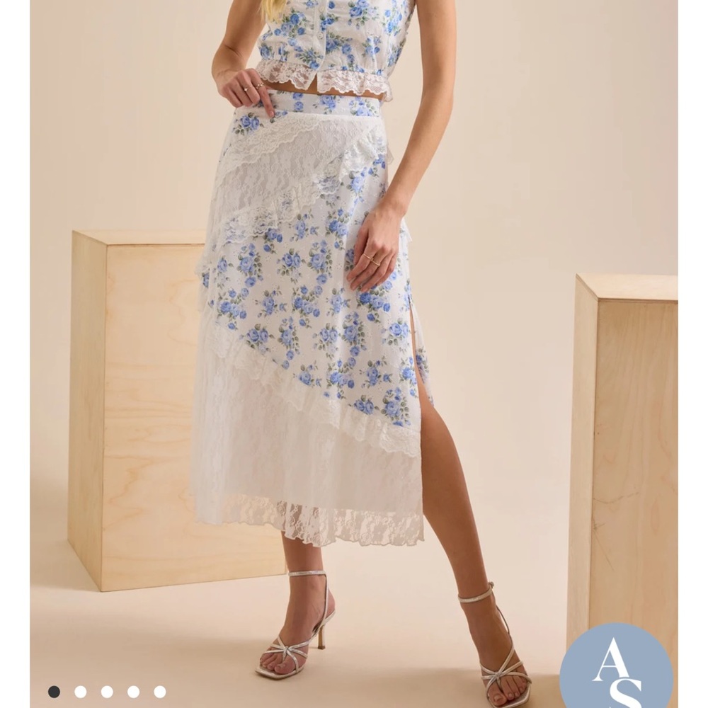 Altar'd State Blue and White Floral Midi Skirt